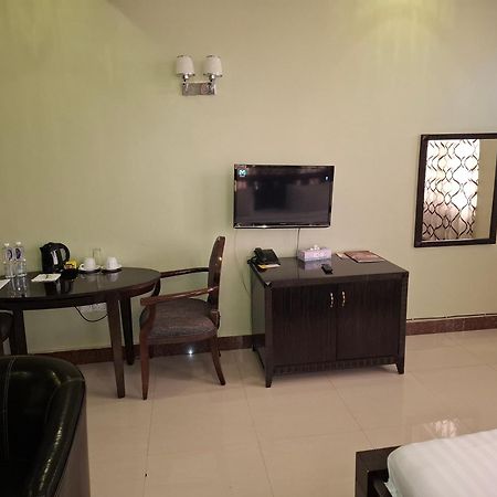 Flomi Hotel Morogoro Kültér fotó