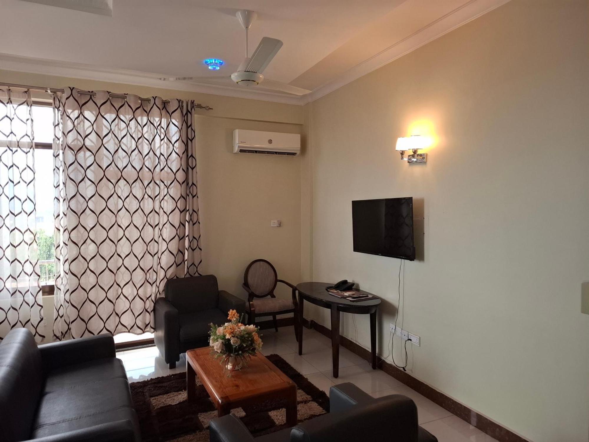 Flomi Hotel Morogoro Kültér fotó